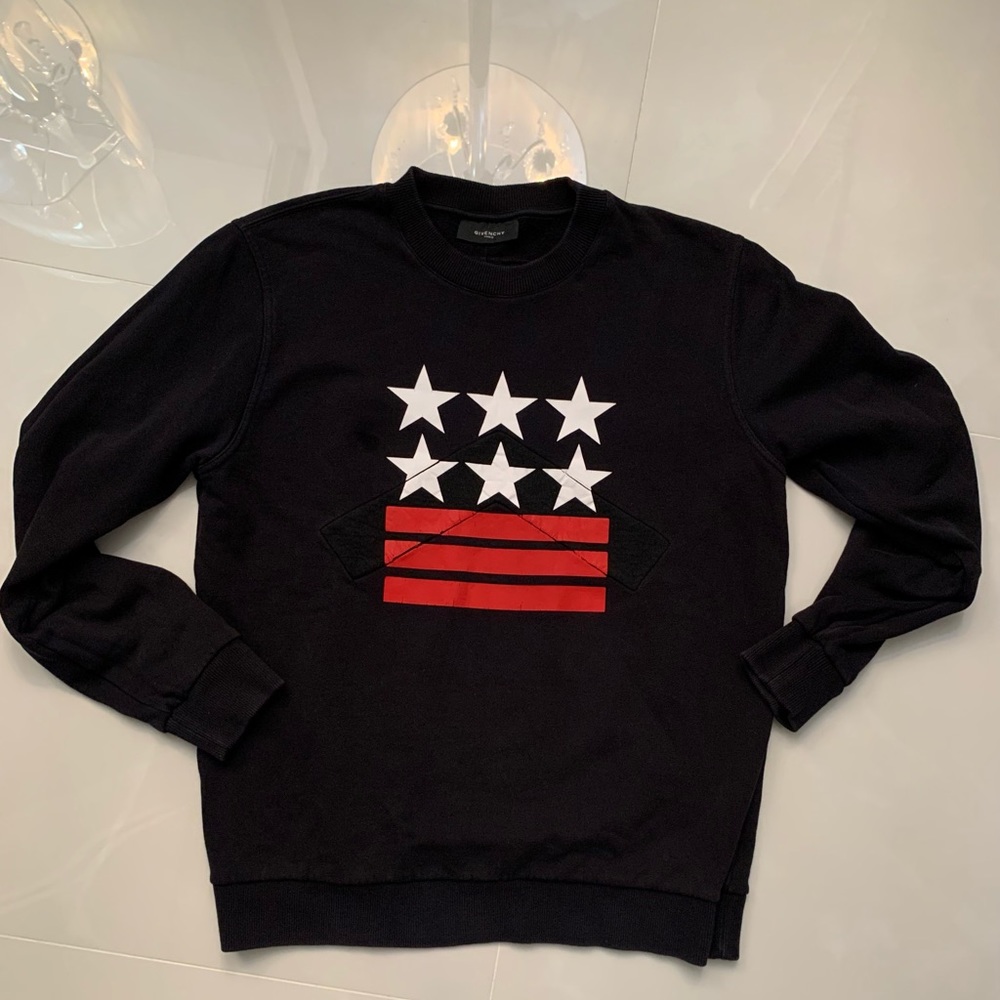 ❣️SOLD Givenchy Sweatshirt Star Stripes Medium Black White Red